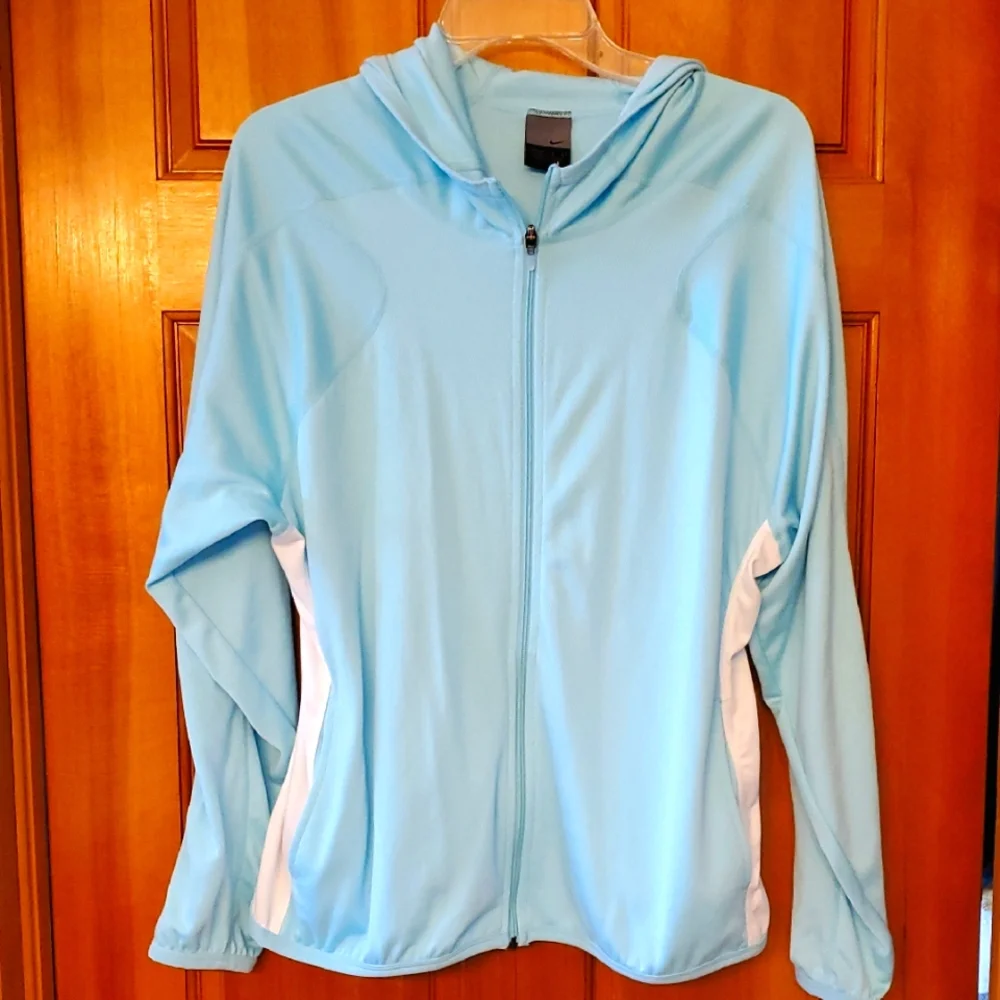 Nike Women's Aqua and White Full Zip Dri-Fit Hooded Jacket Size‎ Large 12-14